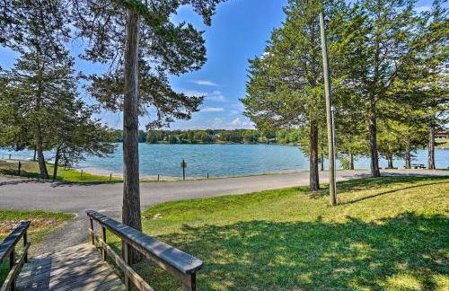 Sleepy Hollow Lake Home with Deck, Pool Access! - Foto 33