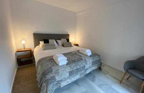 Luxury Apartm Brand newSwimming PoolGolf Beach - Photo 40