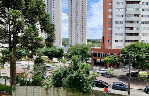 205- Apartamento 1 quarto suite, Encantador, amplo e decorado, mobiliario moderno, cozinha completa com utensílios , Excelente vista da cidade e localização privelegiada no bairro Bigorrilho , - Photo 34