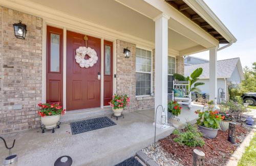 Families Welcome! Spacious OFallon Home with Yard - Foto 31