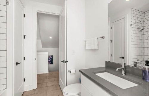 LUXE at 8th and Argyle Elite Nashville Vacation Spot - Foto 39