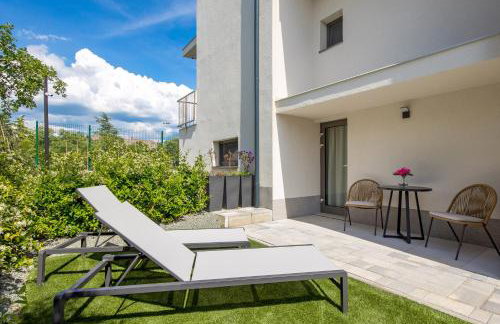 Apartmani Vila Mara M 2 i M 3 heated pool - Foto 64