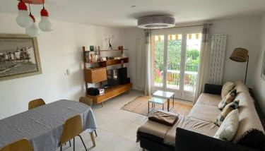 Appartement T3 proche centre et Renécros-Garage - Foto 2