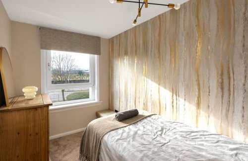 Spacious 3 Bed Home in Glasgow City With Free Parking - Foto 35