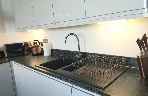 Hoe & Central Stylish Apartment, Free Parking - Foto 14