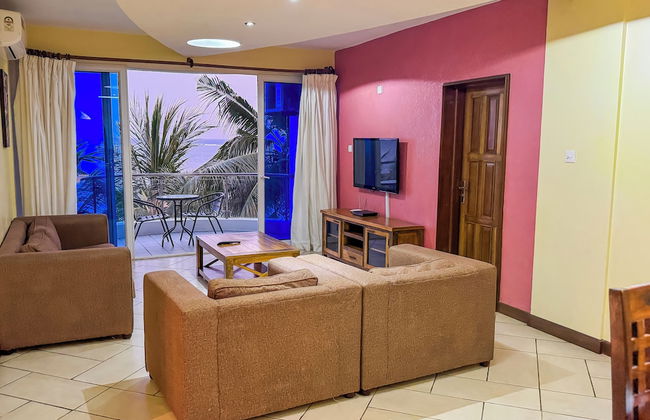 Cowrie Shell Beach Apartments - Photo 26