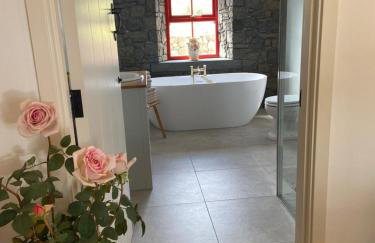 Farm Stay at THE GLEBE COTTAGE KILREA - Foto 21