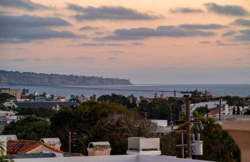 Phenomenal King, Air, Rooftop Deck, Walk to Beach - Foto 28