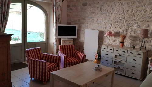 Maison de village avec piscine privative - gite-loubaribas - Foto 3