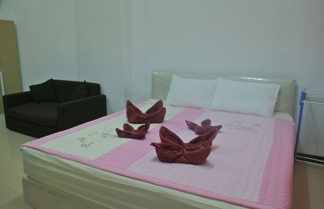 Comfy Studio - Photo 5