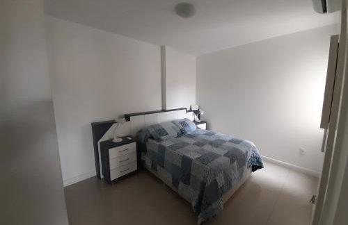 Lindo apto completo a 150m da praia - Foto 14