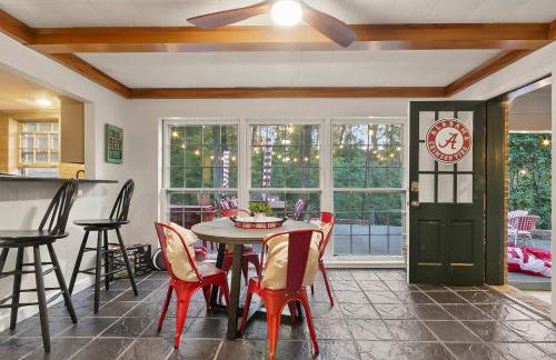 Sweet Home Bama Hideaway-Walk to UA & Bryant Denny Stadium - Foto 51