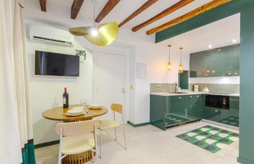 Refined and practical studio in historic center of Alicante - Photo 12