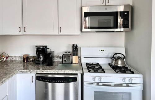 Crystal City Boutique Flats 2BR - Free Parking 2878 - Foto 17