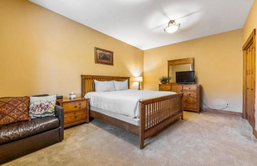 Steelhead Chalet 23 - Tamarack Resort - Deck - Garage - WiFi - Hot tub - Foto 39