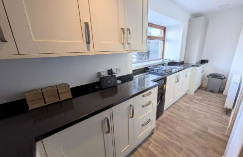 2 Bedroom Townhouse with Seaview on the NC500 Wick - Photo 11