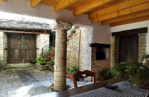 Παραδοσιακό Σπίτι στο Μονοδένδρι - Foto 12