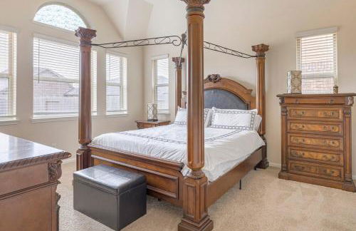 Sleeps 8 comfortably! Super location! - Foto 15