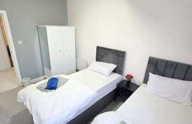 Bright, Modern & Comfortable 2-Bedroom Apartment - Foto 7