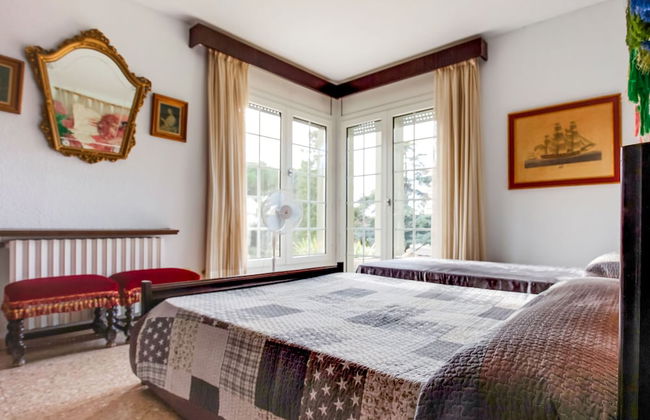 Deluxe Villa in Urbanització Bon Relax near Beach - Foto 18