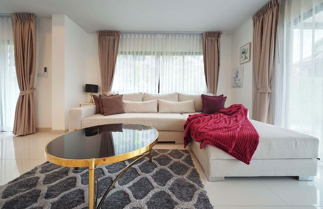 Southern Peak Pool Villa HuayYai Pattaya - Photo 66