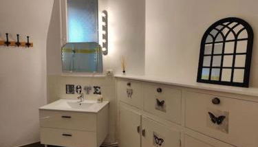 logement de charme 2 chambres 100m2 hypercentre 2ème étage - Foto 5