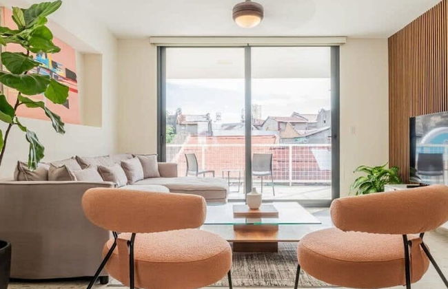 Picturesque 2BR in Casco Antiguo - Photo 1