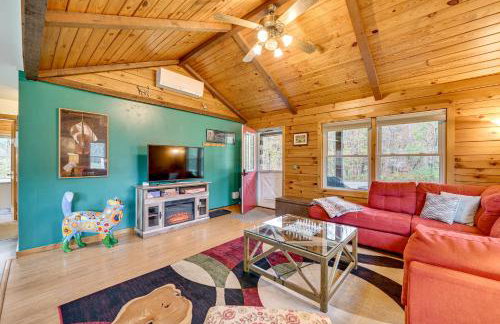 High Peak Heaven Cozy Log Cabin on 1 Acre! - Foto 2