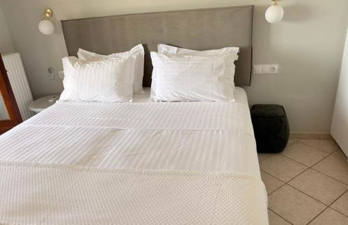 Elpida Apartments - Photo 63