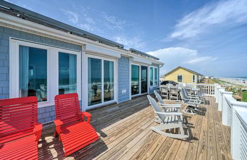 Beachfront Oasis with 2 Large Decks, BBQ and Views! - Foto 29