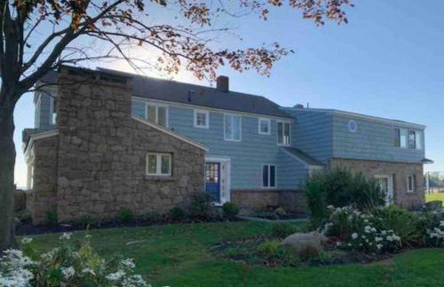 Direct Waterfront 4 Bedroom Beach House With Stunning LI Sound Views & Private Beach - Foto 38