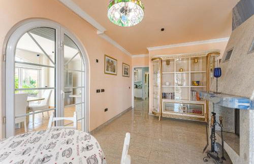 Gorgeous Golf Villa - Foto 21