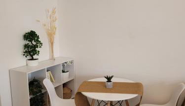 COCOONING HOUSE B222 Suite ZEN & PEACEFUL AEROPORT PARIS ROISSY CDG - PARC ASTERIX- STADE DE FRANCE - Foto 2