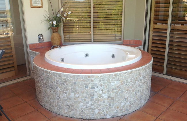 at Boathaven Bay Holiday Apartments - Foto 48