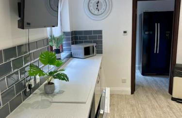 Outstanding 6 Bedroom House Cotton End, Bedford - Foto 25