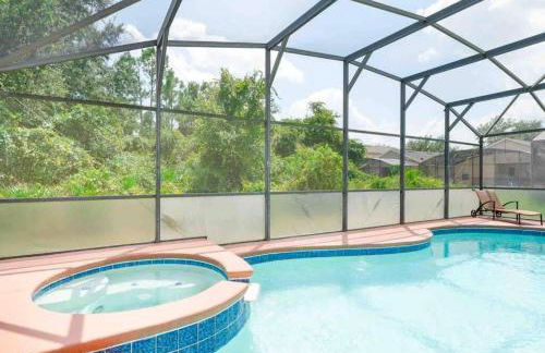 5 bedroom, 7 bed , 3 bathroom Midterm Rental Home with Pool and Game room, near Disney - Foto 15