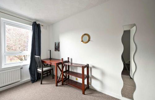 Spacious 5-Bedroom Family Home in Greenwhich - Foto 19