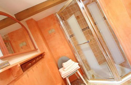 Summer House - Photo 17