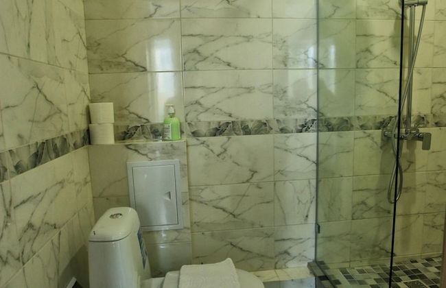 G&I Apartments - Photo 14