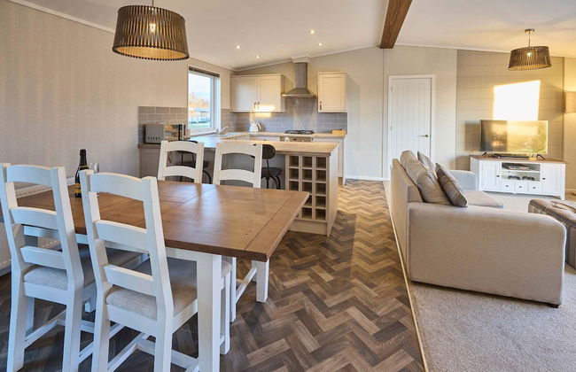 Host Stay Hazelwood Deluxe Lodge - Photo 6