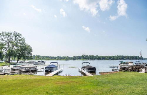 Lakeview Retreat, 6BR with Hot Tub Bliss - Foto 6