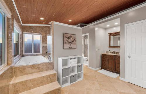 Marbella Lane-Oceanfront Retreat w Stunning View - Photo 18