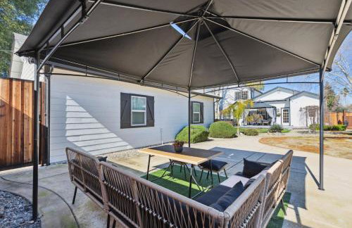 ¤ Old Folsom La Boheme Artist Retreat + Jacuzzi ¤ - Foto 18