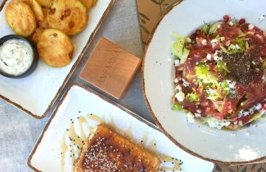 Mangata Seaside Hotel - Photo 12