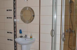 Pod Dziką Różą - Foto 3