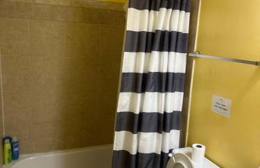 Breeze on Inn- Mins to Ft Jackson - Foto 43