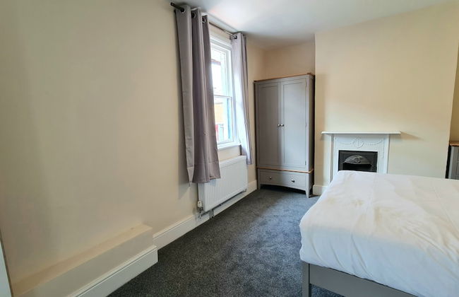 Grace Apartments - Living Rock - Photo 5