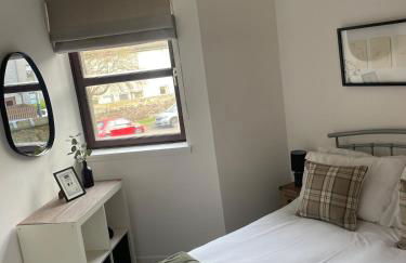 5 Roslin Place- 2 Bed Apartment - Photo 27