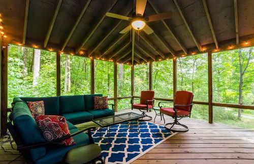 Secluded Oasis w Hot Tub, Screened-in Porch, WiFi! - Foto 12