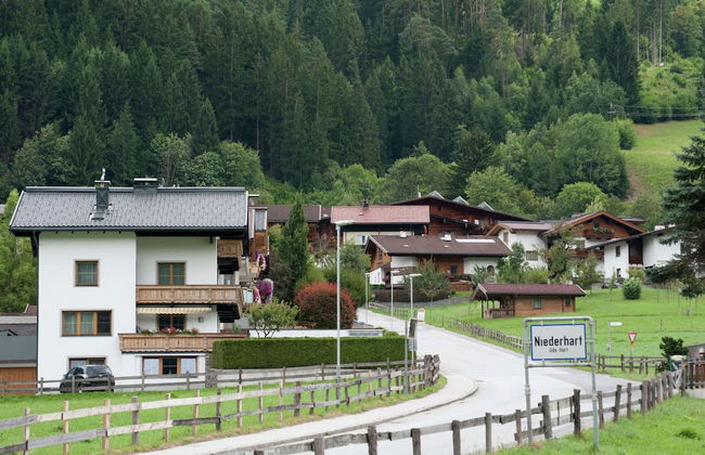 Apartment With Balcony in Hart im Zillertaler - Foto 24